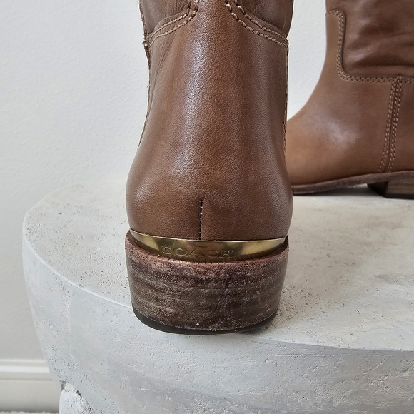 Coach Laguna Distressed Leather Boots 6.5 - Picture 7 of 16